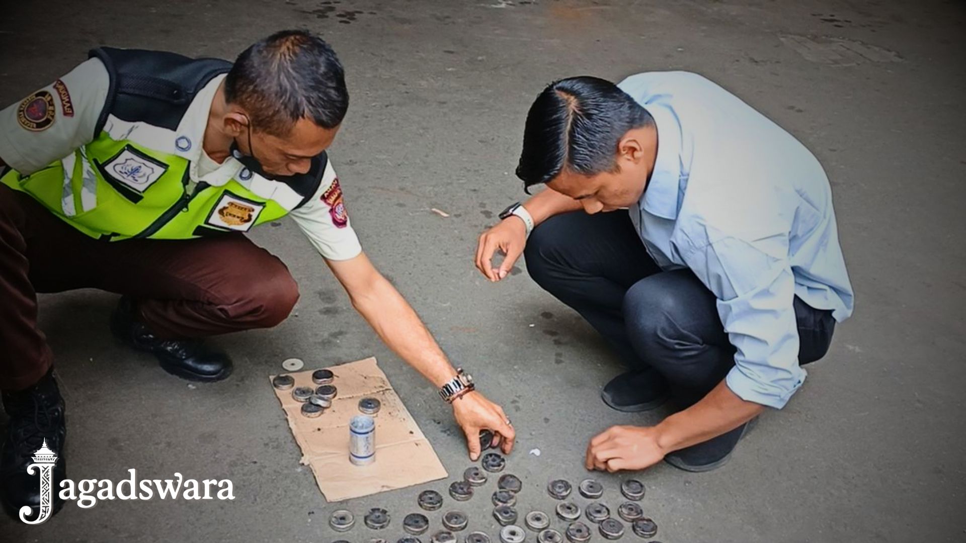 Kericuhan di Bandung: Mobilisasi Aparat, Proyektil Gas Air Mata, dan Aksi Provokatif